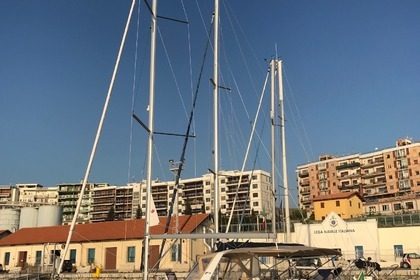 Hire Sailboat BENETEAU OCEANIS 45 Capo d'Orlando