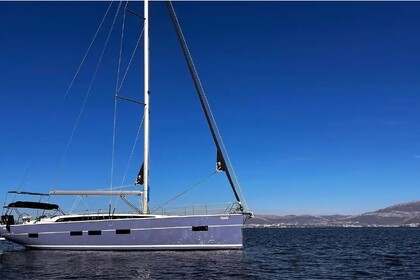 Hire Sailboat  D&D Kufner 57 Trogir