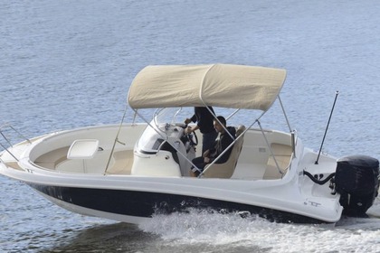 Hire Motorboat Aqua 620 Alicante