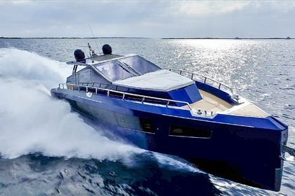 Hire Motor yacht Filotacht Suerte 70 Barcelona