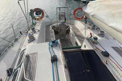 Charter Sailboat Jeanneau Sun Kiss 47 La Seyne-sur-Mer