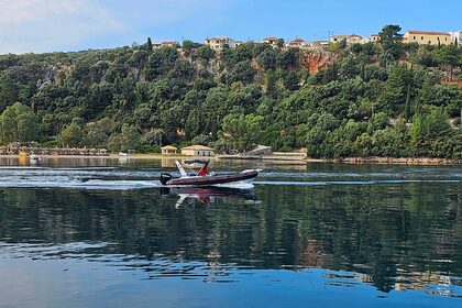 Hire RIB Horizon 6.5 m Meganisi