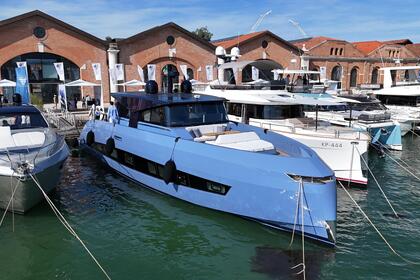 Noleggio Yacht Manda Yachts S07 Sorrento