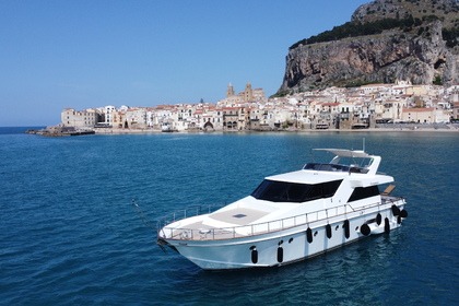 Noleggio Yacht a motore Canados 58 Cefalù