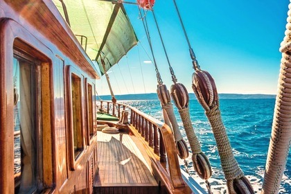 Noleggio Caicco Gulet Alisa Stobreč