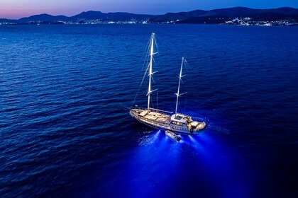 Miete Gulet wide  ( lili ) luxury ( lili ) Bodrum
