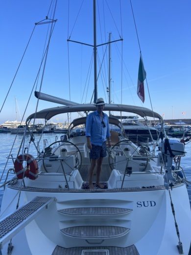 Nápoles Sailboat JEANNEAU SUN ODYSSEY 54 DS alt tag text