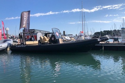 Hire Motorboat HIGHFIELD HIGHFIELD 700 La Trinité-sur-Mer
