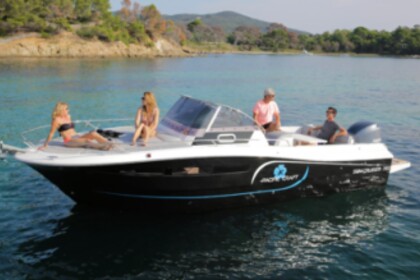 Hire Motorboat Pacific Craft 750 Juan les Pins