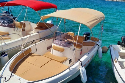 Charter Motorboat Saver Saver 550 open Rogoznica