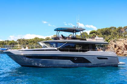 Noleggio Yacht Prestige X60 Antibes