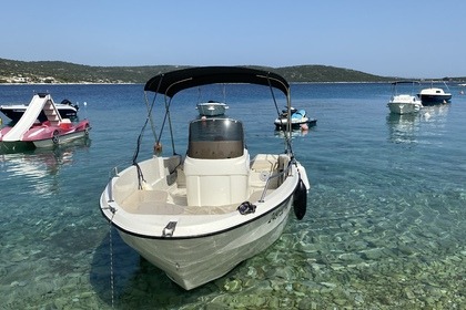 Miete Motorboot Karnic 555 Sevid