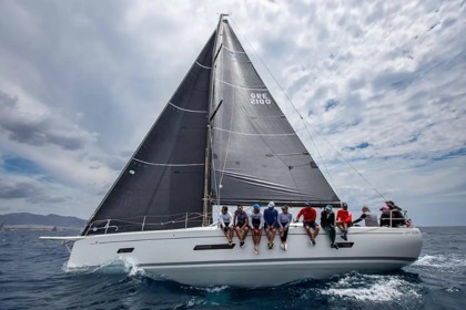 Location Voilier Italia Yachts 12.98 Le Pirée