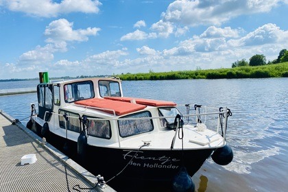 Charter Houseboat Site-built Fientje Biesbosch