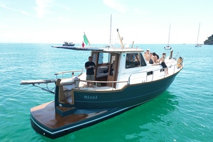 Miete Motorboot Menorquin 110 La Spezia