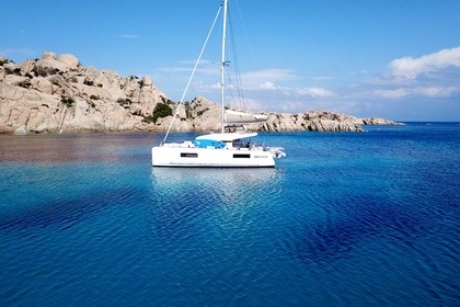 Location Catamaran Lagoon Lagoon 40 Poltu Quatu