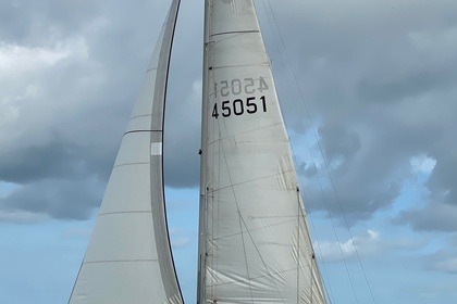 Location Voilier BENETEAU OCEANIS 37 Les Sables-d'Olonne
