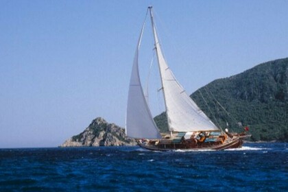 Alquiler Goleta Bodrum Shipyard Tirhandili Finike