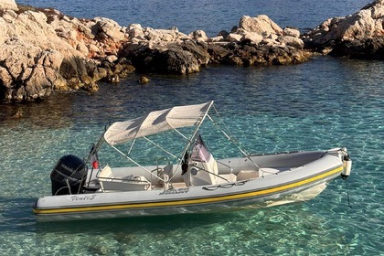 Hire RIB Joker Boat Clubman 23 La Ciotat