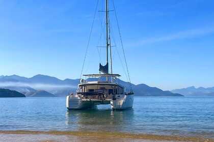 Location Catamaran Lagoon Lagoon 450 Parati