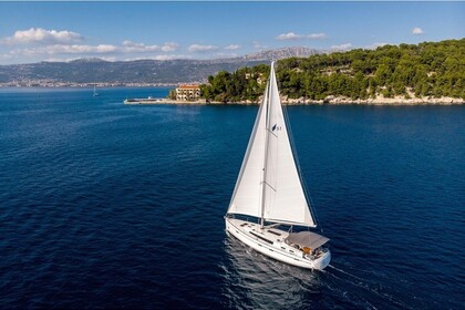 Charter Sailboat  Bavaria 51 Cruiser Skiathos