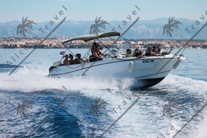 Noleggio Gommone JEANNEAU CAP CAMARAT JEANNEAU CAP CAMARAT Zara