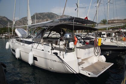 Ενοικίαση Ιστιοπλοϊκό σκάφος Bavaria Yachtbau Bavaria C45 - 3 cab. Göcek