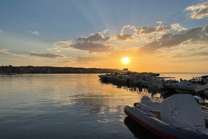 Noleggio Gommone Joker Boat Clubman 30 Brucoli