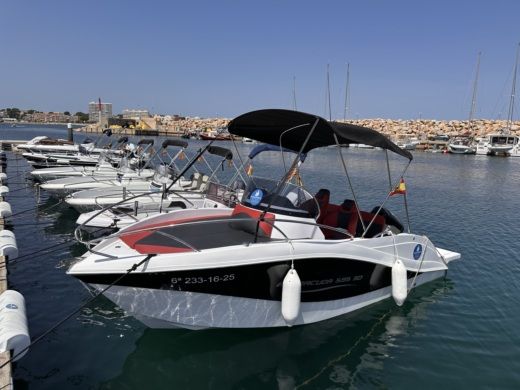 Motorboat Oki Boats BARRACUDA 595 SD Boot Grundriss