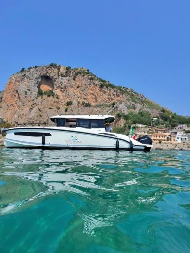 Motorboat Navan C 30 Planimetria della barca