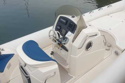Noleggio Gommone Nuova Jolly Prince 25 Napoli