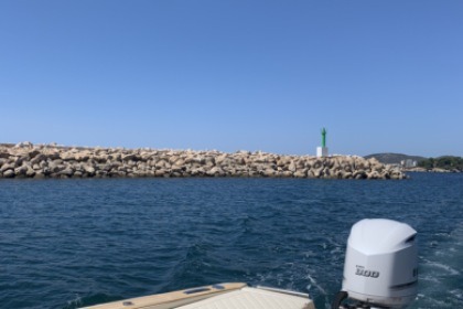Charter Motorboat lilybaeum yacht Levanzo 25 Favignana
