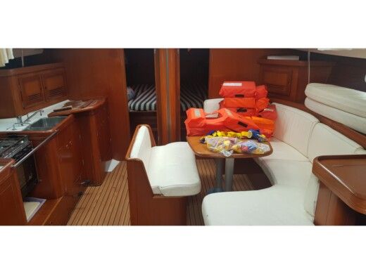 Sailboat BENETEAU OCEANIS 473 Plan du bateau