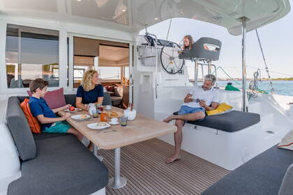 Location Catamaran Lagoon Lagoon 40 Corfou