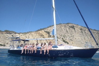 Rental Sailboat Atlantis 44 Ibiza