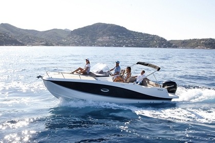 Hire Motorboat Quicksilver Activ 755 Sundeck Puerto Portals, Portals Nous