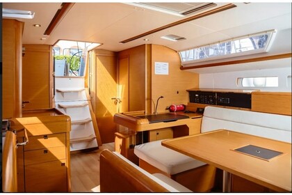 Location Voilier Jeanneau Sun Odyssey 519 Tropea