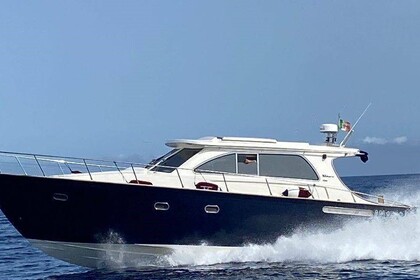 Noleggio Yacht Solare 46 Lobster Amalfi