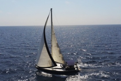 Location Voilier Beneteau First 35 Toulon
