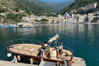 Rental Motorboat Tirrenia Viveur 28 Amalfi