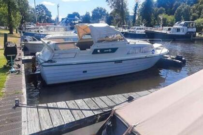 Charter Motorboat Fjord 27 Bodegraven