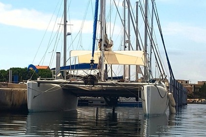 Location Catamaran fountaine-pajot Corneel 26 Port Leucate
