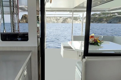 Location Catamaran  Sunsail 454L Le Pirée