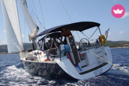 Miete Segelboot Beneteau Oceanis 46 (Minimum 3 nights) Skiathos