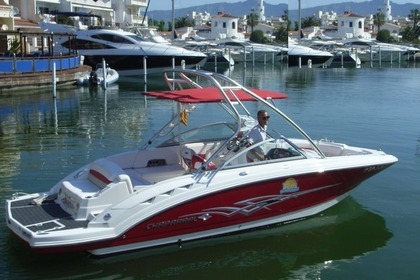 Location Bateau à moteur CHAPARRAL 244 Empuriabrava