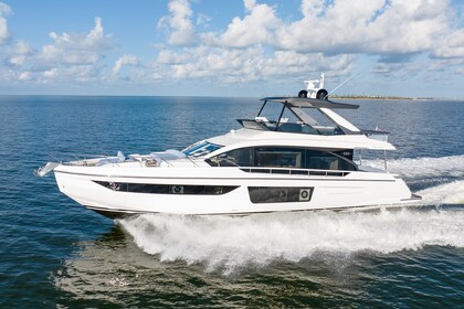 Verhuur Motorjacht Azimut Azimut 68 FLY Napels
