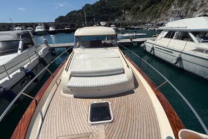 Noleggio Barca a motore Apreamare 38 Comfort Cetara