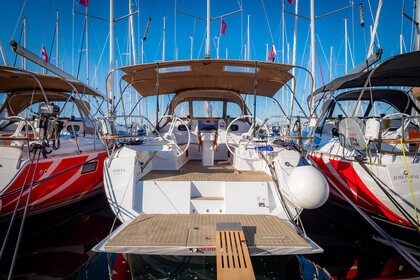 Noleggio Barca a vela ELAN 45 Impression Zaravecchia