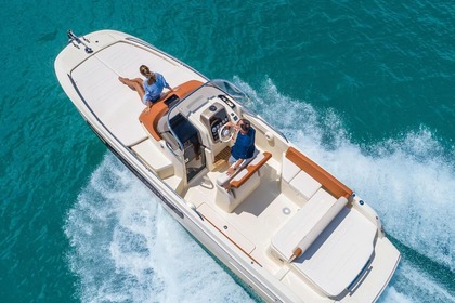 Rental Motorboat Invictus CX 280 Monaco