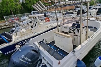 Charter Motorboat PACIFIC CRAFT OPEN 625 Martigues